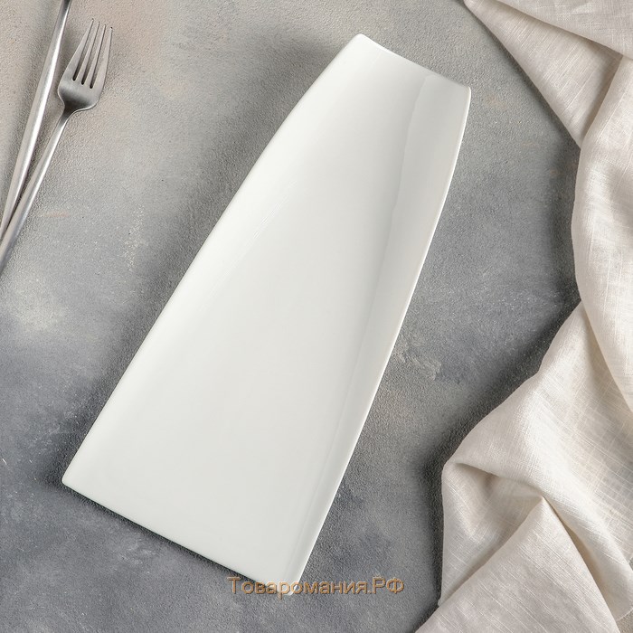 Блюдо фарфоровое Magistro «Бланш», 33,5×16×5 см, цвет белый